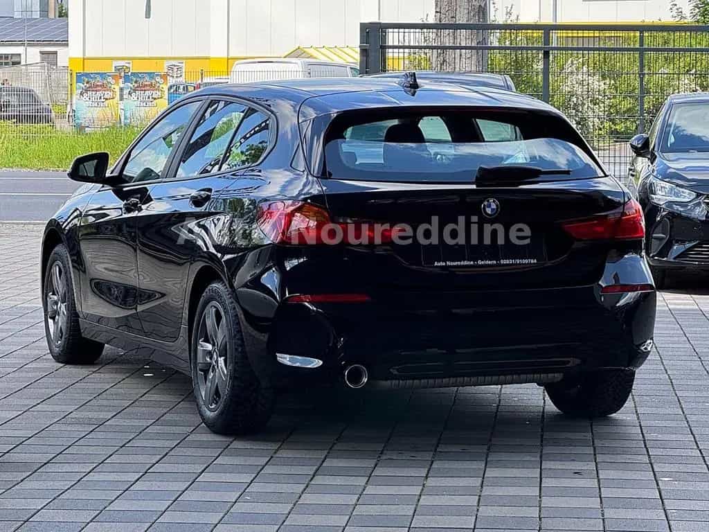 BMW 118 i Limousine Advantage *Automatik*Live*ACC*PDC 11/2019-photo-3