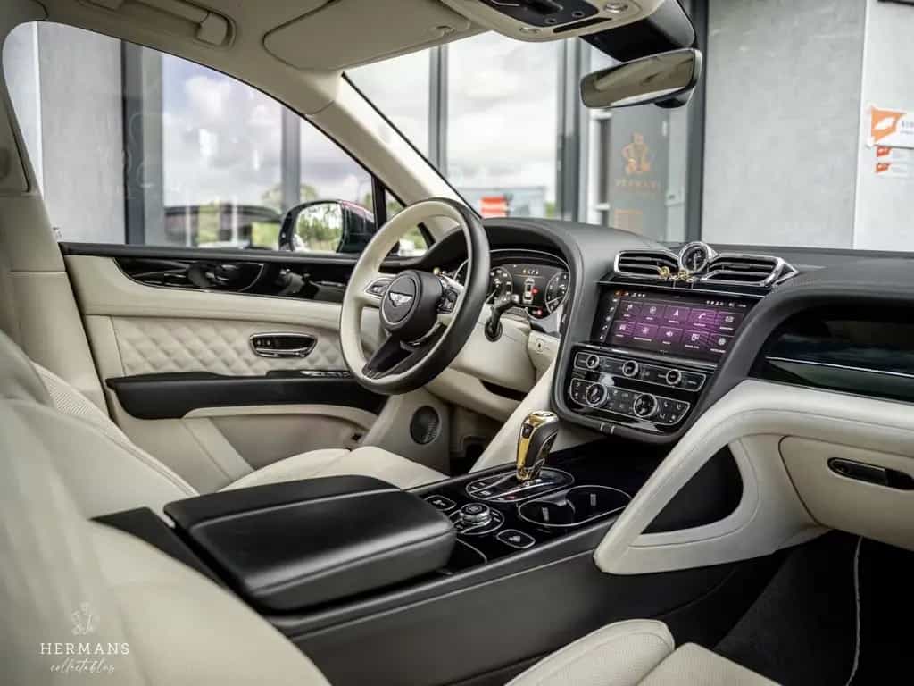 Bentley Bentayga 4.0 V8 S / Blackline / NAIM / HUD / Tou 05/2022-photo-6