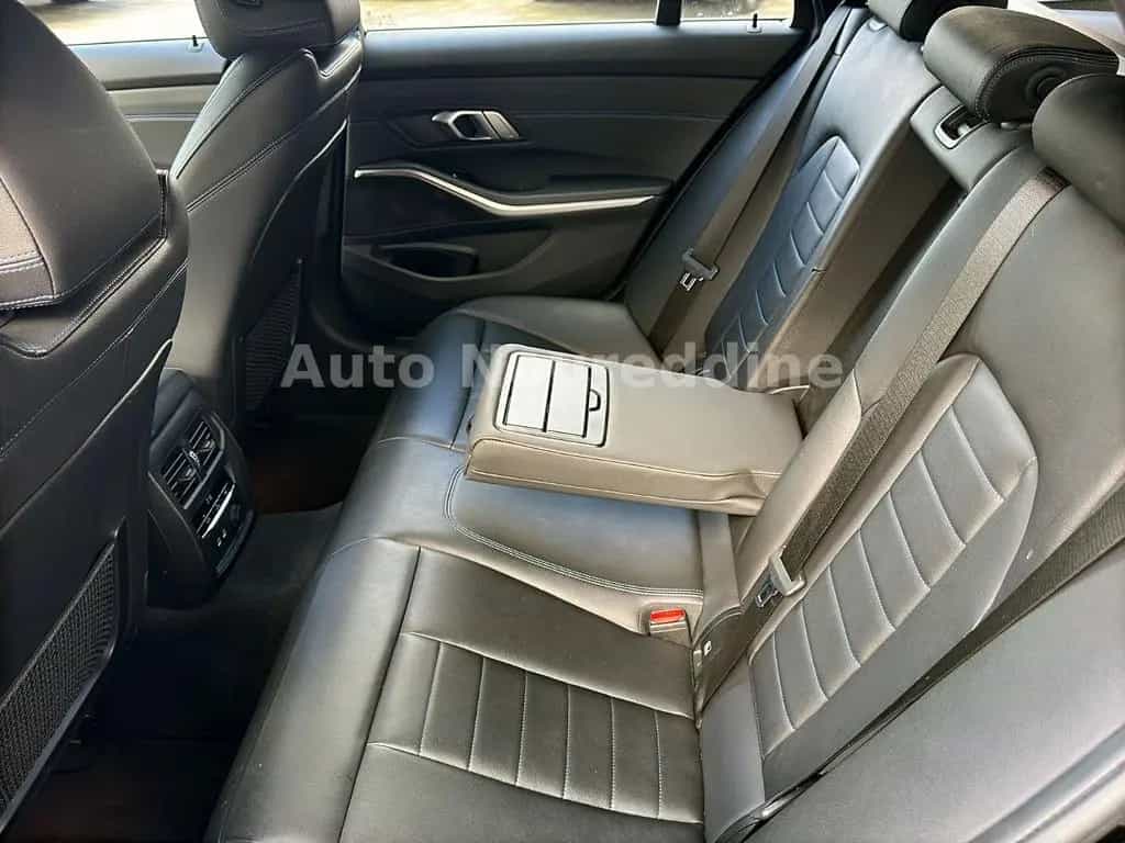 BMW 318 d Touring *M-Sportpaket*M-Paket*Garantie2028* 03/2020-photo-27