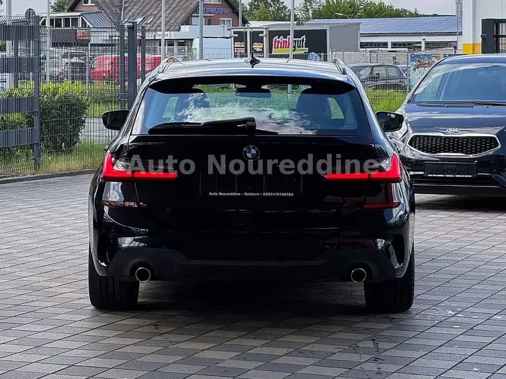 BMW 318 d Touring *M-Sportpaket*M-Paket*Garantie2028* 03/2020-photo-4