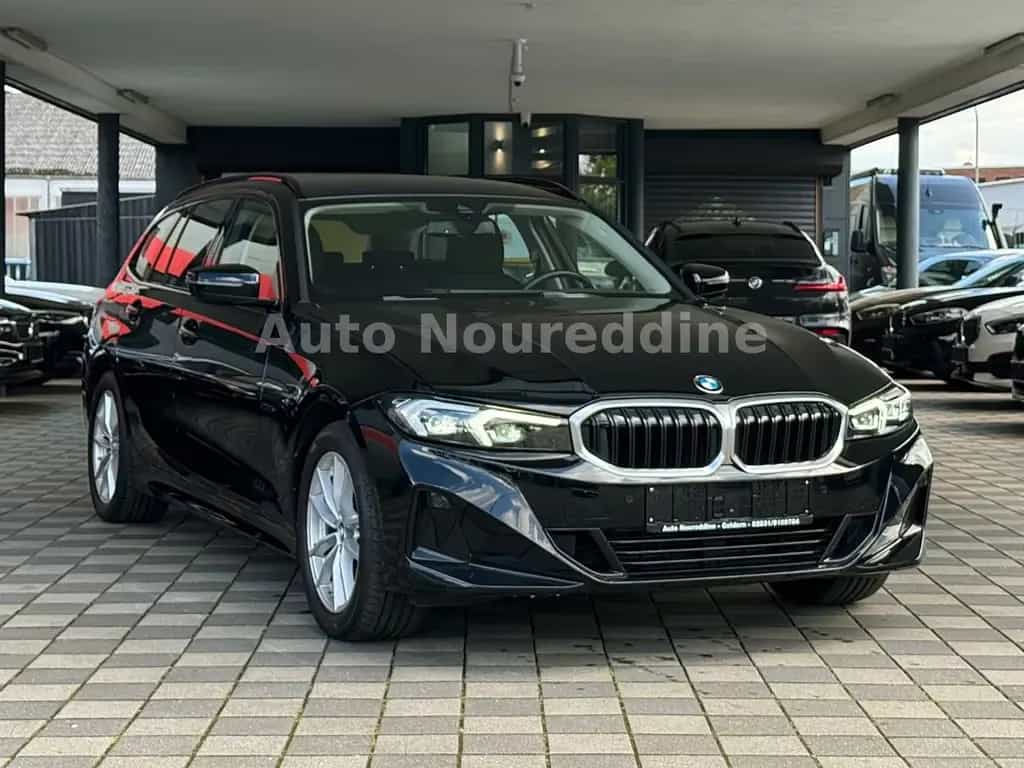 BMW 318 i Touring Automatik*Facelift*Curved*Live*LED* 11/2022-photo-0