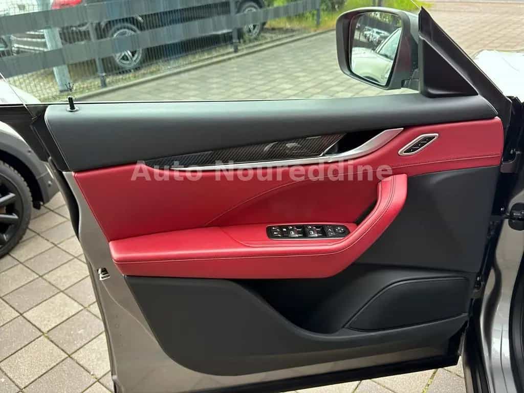 Maserati Levante GranSport Q4 *Deutsch*ACC*Luft*Matrix* 03/2018-photo-16