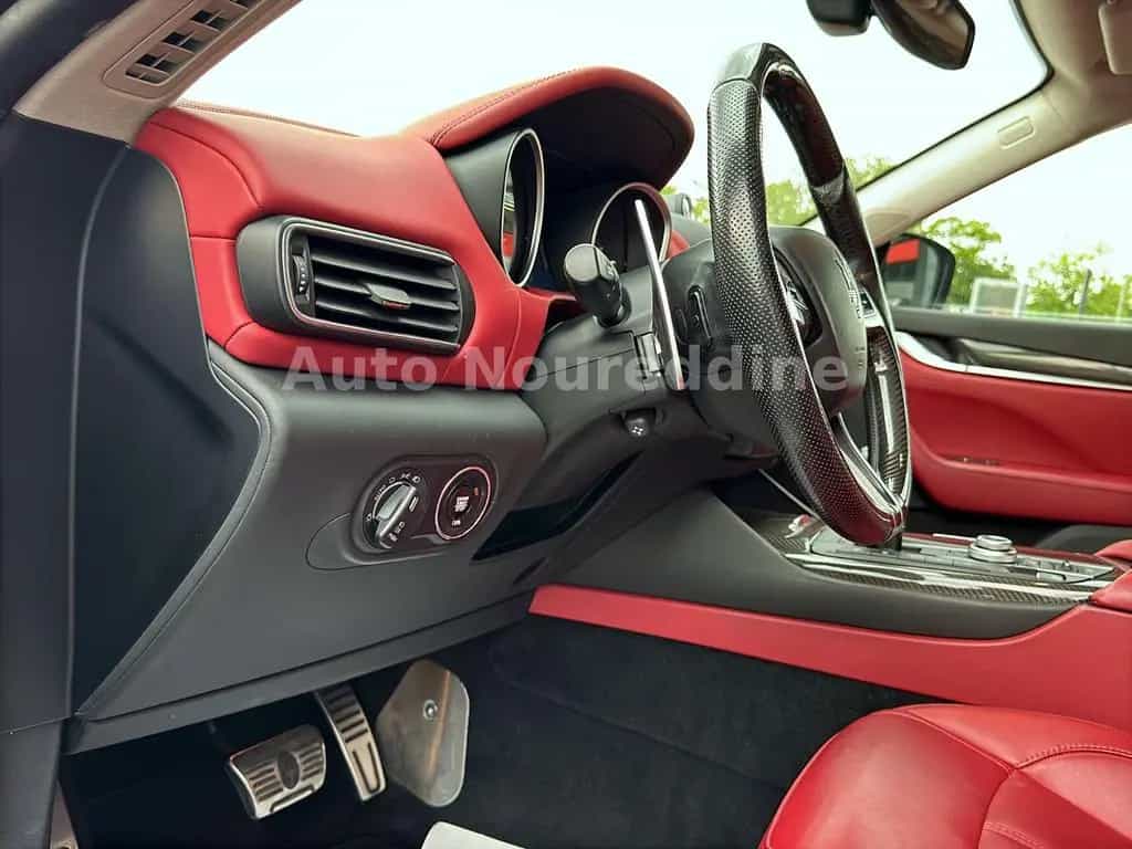 Maserati Levante GranSport Q4 *Deutsch*ACC*Luft*Matrix* 03/2018-photo-18