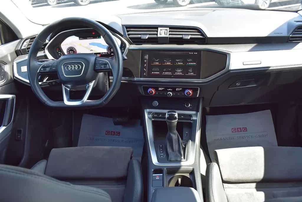 Audi Q3 40 TFSI quattro Matrix+Leder+360°Kamera+AHK 04/2019-photo-11