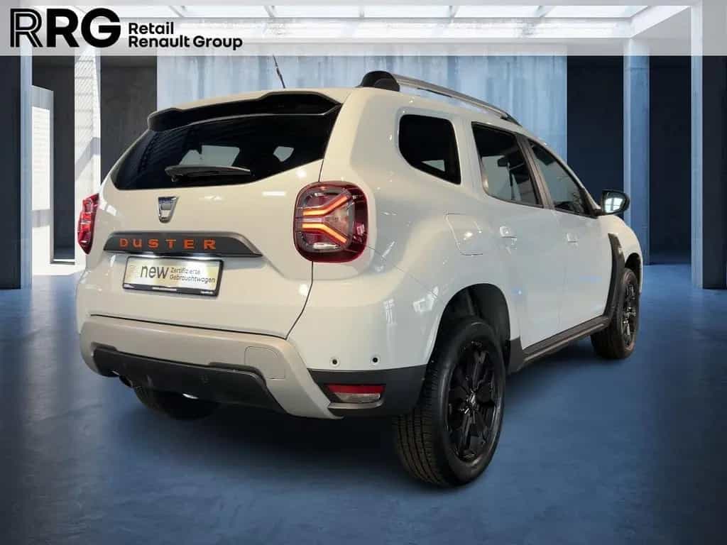 Dacia Duster Extreme TCe 150 EDC 2WD SHZ BT 03/2022-photo-4