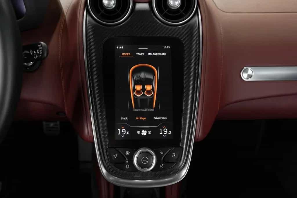 McLaren GT °B&W°KAM°PANO°KEY°LED° 02/2024-photo-11