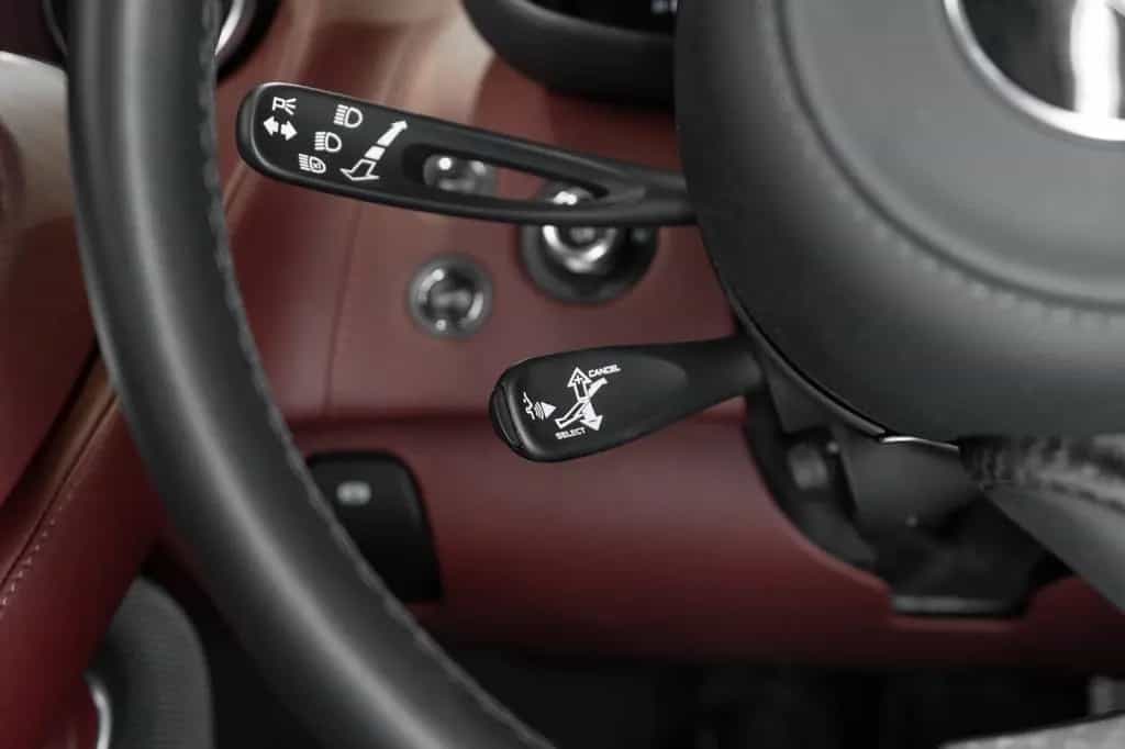 McLaren GT °B&W°KAM°PANO°KEY°LED° 02/2024-photo-7
