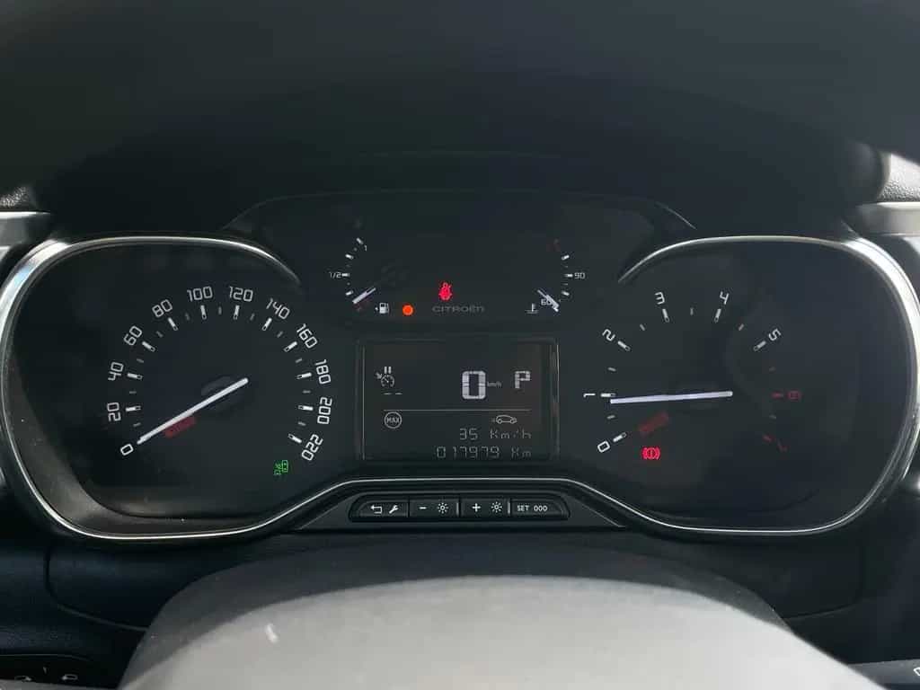 Citroën C3 Shine NAVI CARPLAY SPURASSIST PDC LED KAMERA 12/2018-photo-16