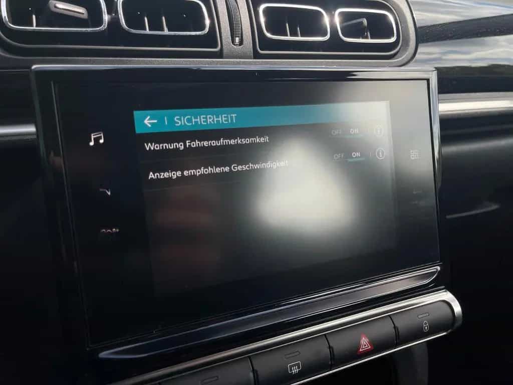 Citroën C3 Shine NAVI CARPLAY SPURASSIST PDC LED KAMERA 12/2018-photo-20
