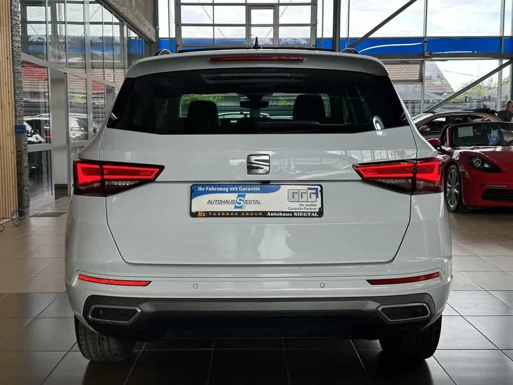 Seat Ateca FR 360Cam Navi Teil-Leder Pano AHK LED ACC 02/2022-photo-4