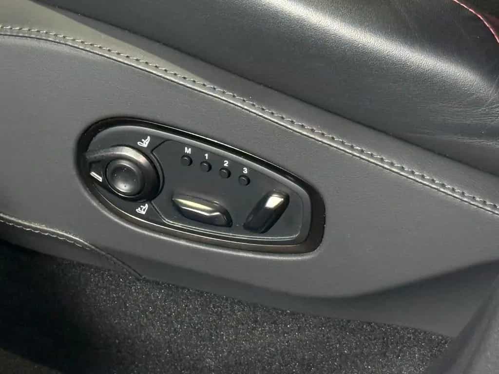 Aston Martin DBX *405kW*Carbon*Alcantara*Anhänger 04/2022-photo-15