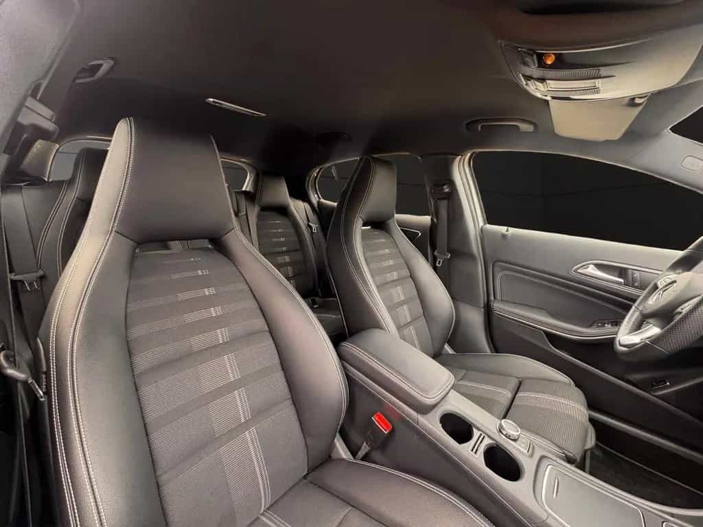 Mercedes-Benz GLA 220 4Matic NAVI°LED°SHZ°PDC°EL.HECKKLAPPE 10/2018-photo-17