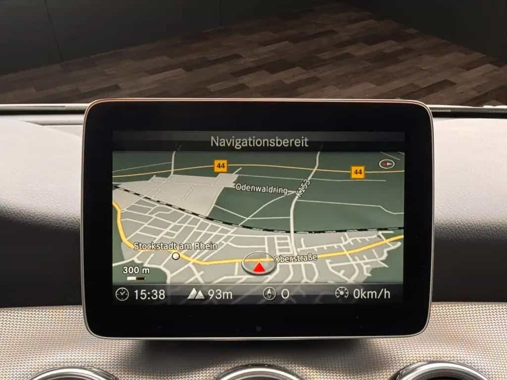Mercedes-Benz GLA 220 4Matic NAVI°LED°SHZ°PDC°EL.HECKKLAPPE 10/2018-photo-19