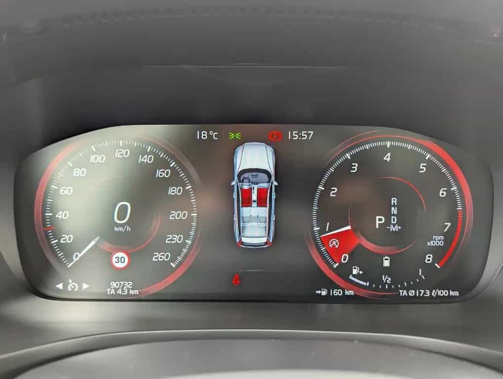 Volvo V60 Inscription PANO LED ACC MEMORY H&R AHK 360° 01/2022-photo-10