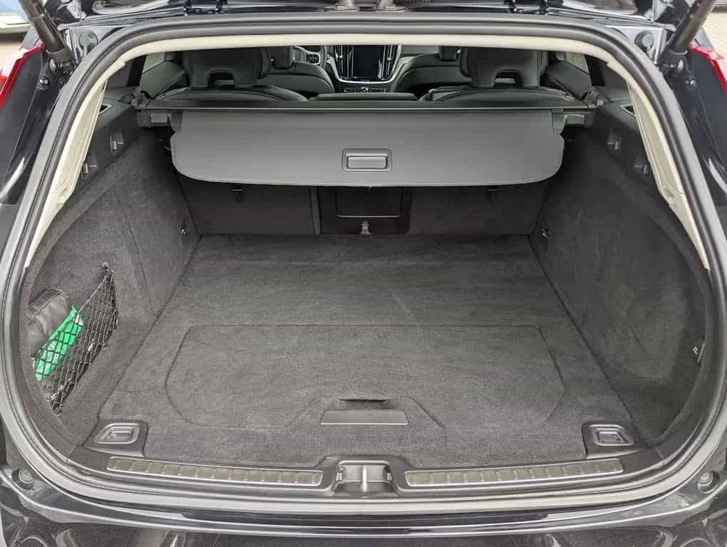 Volvo V60 Inscription PANO LED ACC MEMORY H&R AHK 360° 01/2022-photo-7
