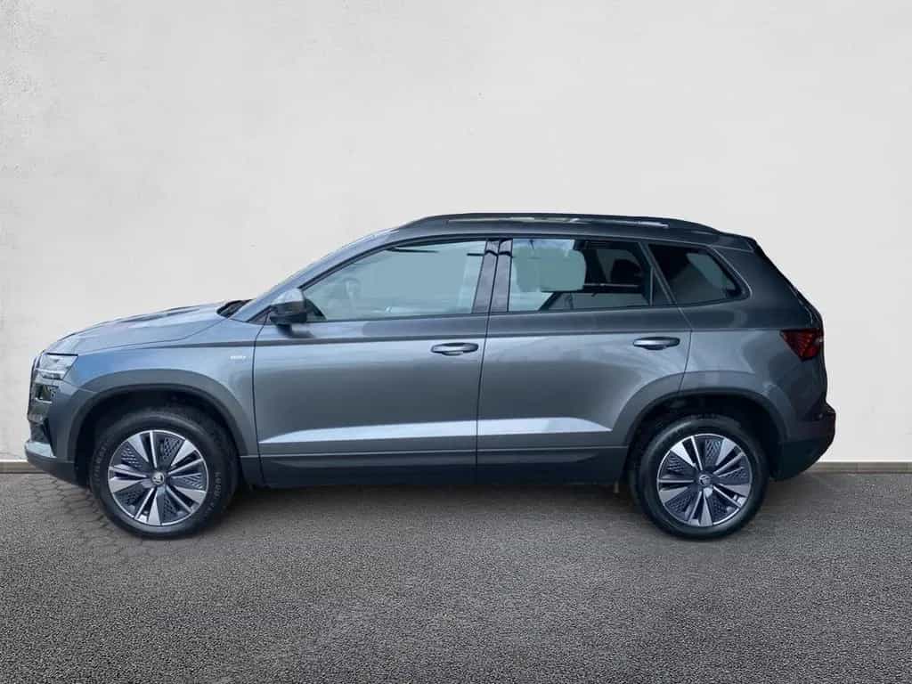 Skoda Karoq Tour 1.5 TSI NAVI+PDC+KAMERA+GRA+LED+BT 03/2024-photo-1