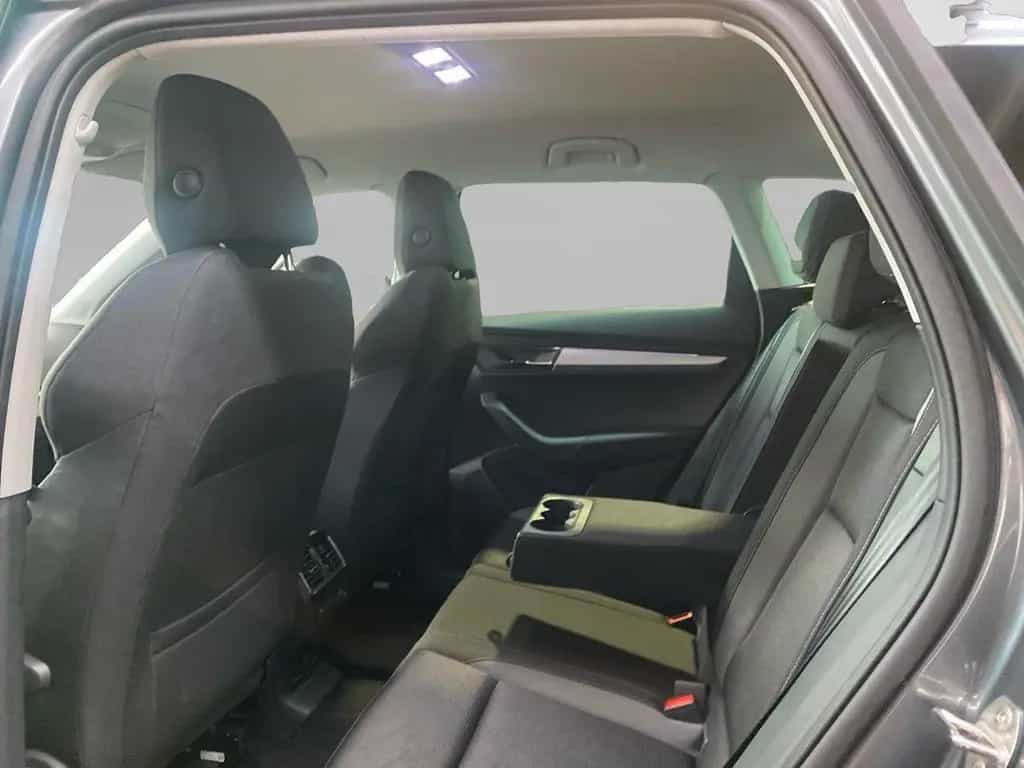 Skoda Karoq Tour 1.5 TSI NAVI+PDC+KAMERA+GRA+LED+BT 03/2024-photo-14