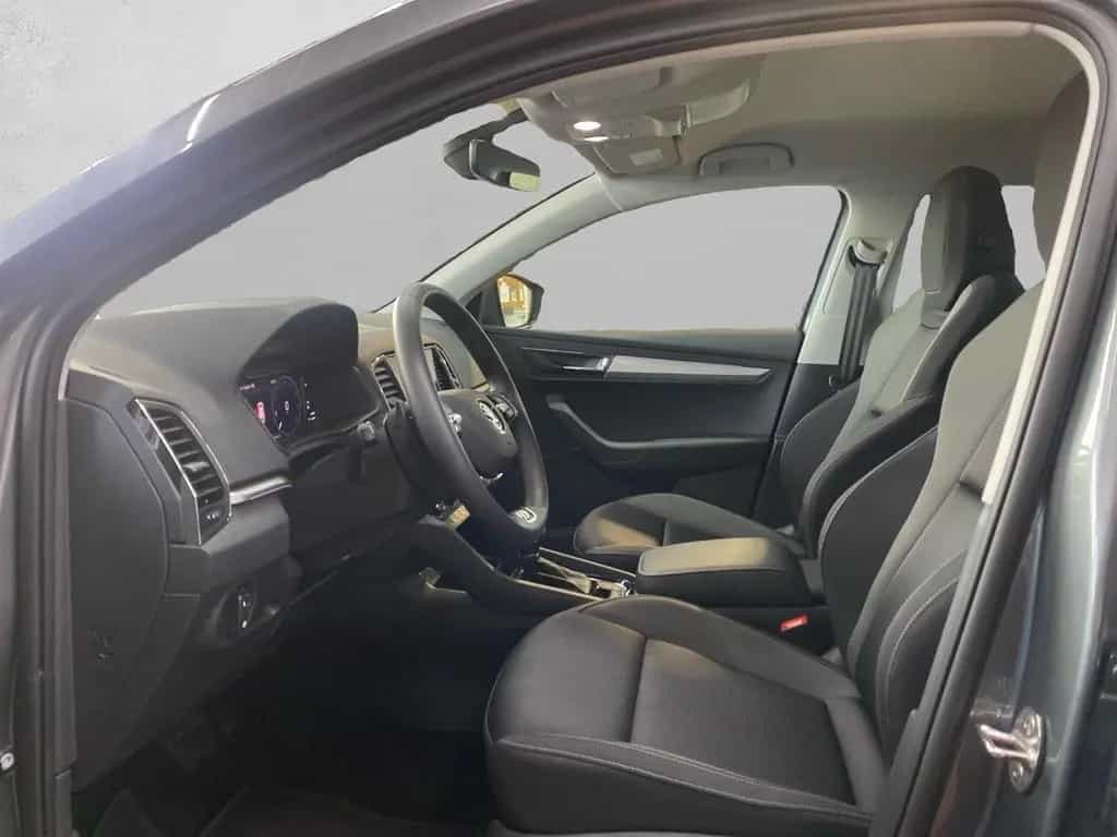 Skoda Karoq Tour 1.5 TSI NAVI+PDC+KAMERA+GRA+LED+BT 03/2024-photo-8
