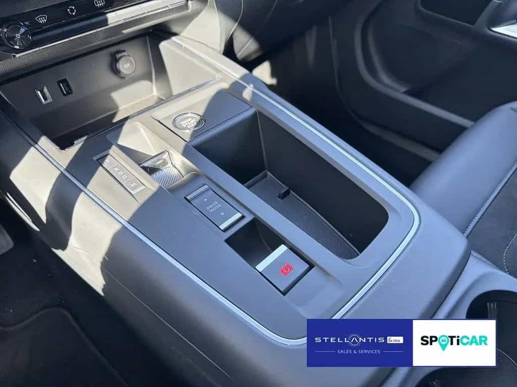 Citroën C5 Aircross 1.2 Mild-Hybrid 136 Plus 04/2024-photo-12