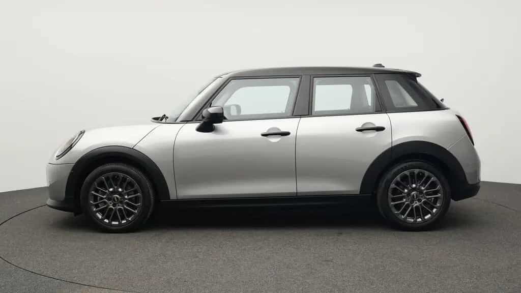 MINI Cooper C 5-Türer 06/2025-photo-3