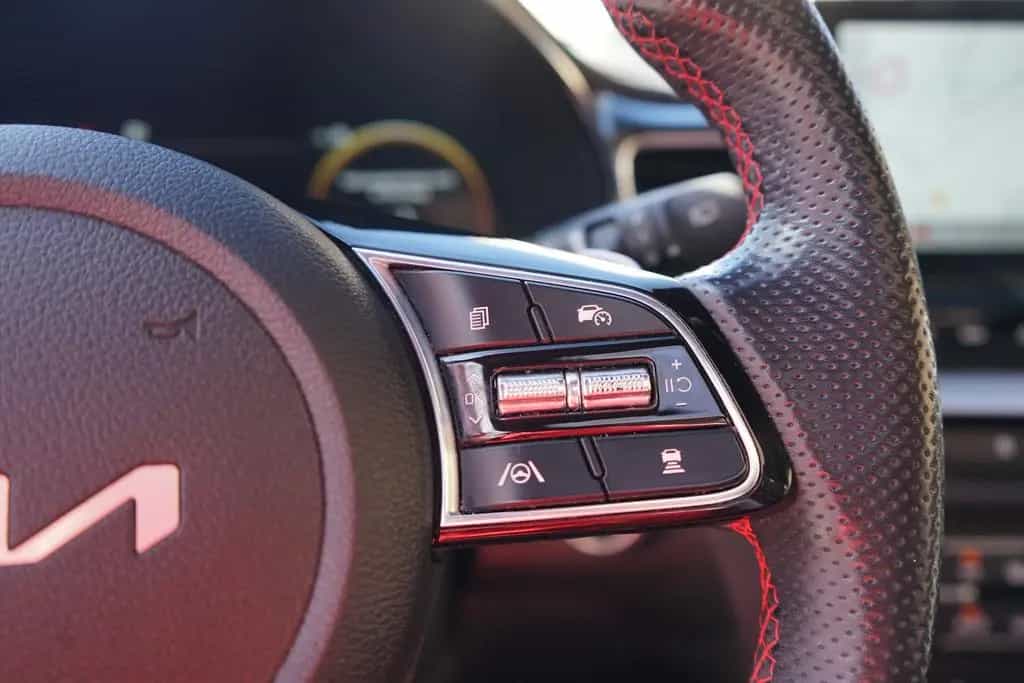 Kia pro cee'd / ProCeed ProCeed 1.6 T-GDI GT LED Panorama Totwinkel AHK 09/2021-photo-18