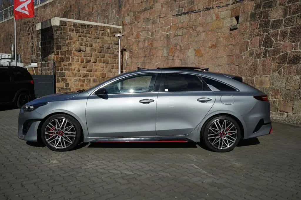 Kia pro cee'd / ProCeed ProCeed 1.6 T-GDI GT LED Panorama Totwinkel AHK 09/2021-photo-2