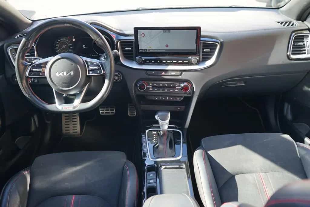 Kia pro cee'd / ProCeed ProCeed 1.6 T-GDI GT LED Panorama Totwinkel AHK 09/2021-photo-9