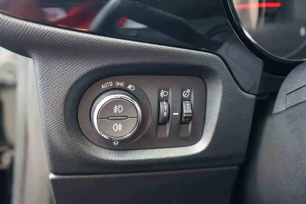 Opel Corsa F 1.2 Elegance LED Kamera IntelliLink 02/2020-photo-26