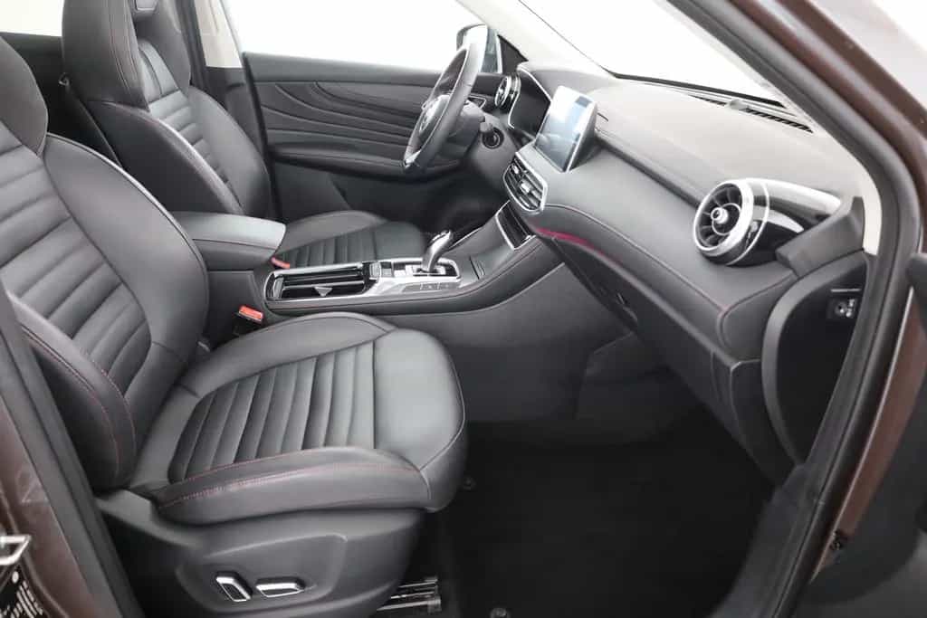 MG HS 1.5 T-GDI Luxury Aut. LED ACC Navi 360° Pano 03/2024-photo-22