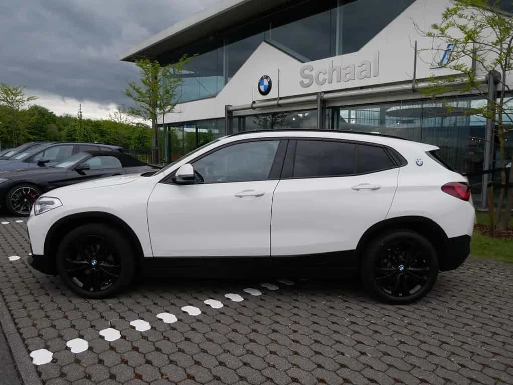 BMW X2 sDrive18i 18°LMR LED NAV PDC PA. SHZ 05/2022-photo-1