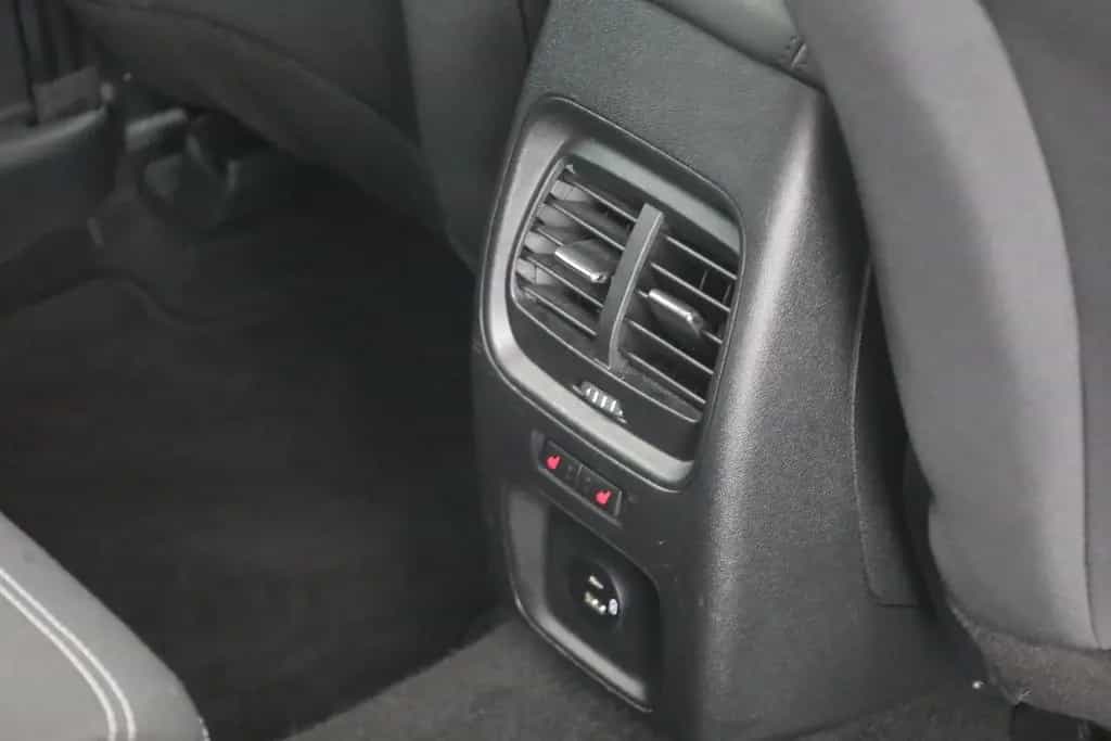 Ford Kuga 1.5 EB LED Navi Sitzheizung DAB Tempomat 07/2021-photo-26