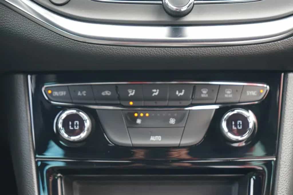 Opel Astra K 1.2 Turbo Elegance LED Navi Kamera DAB 02/2020-photo-17