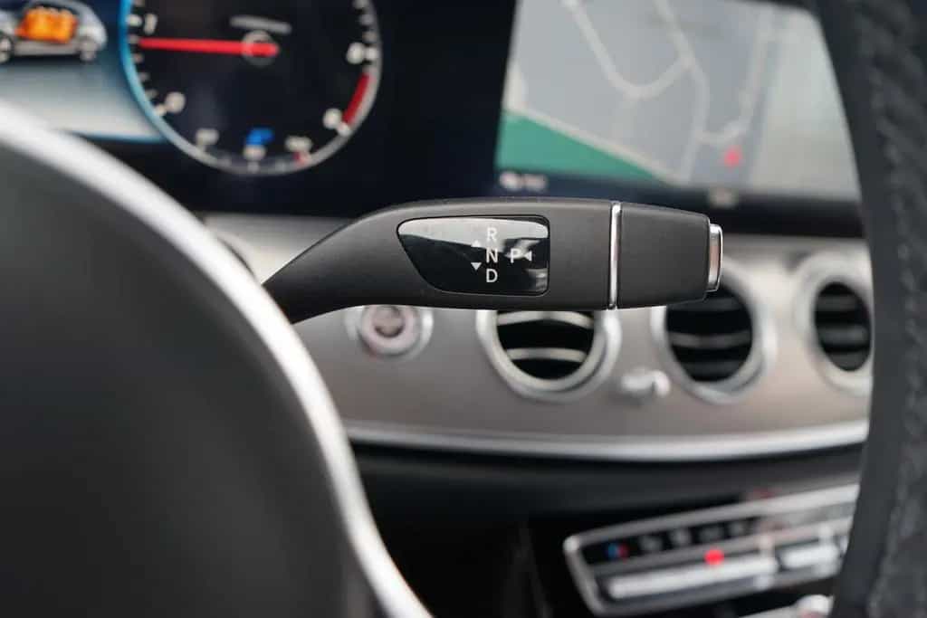 Mercedes-Benz E 220 E220 T d Avantgarde LED Navi ACC Kamera 11/2019-photo-25