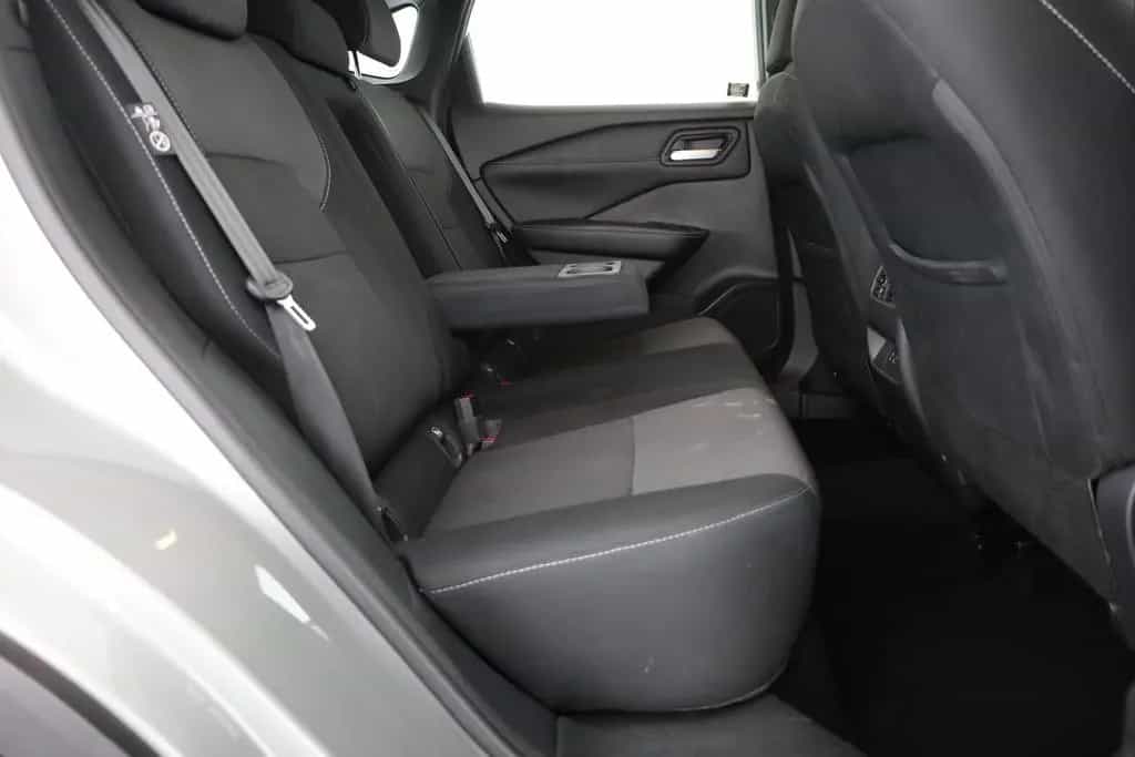 Nissan Qashqai N-Connecta 1.3 Dig-T Aut. LED ACC Navi 3 03/2024-photo-25