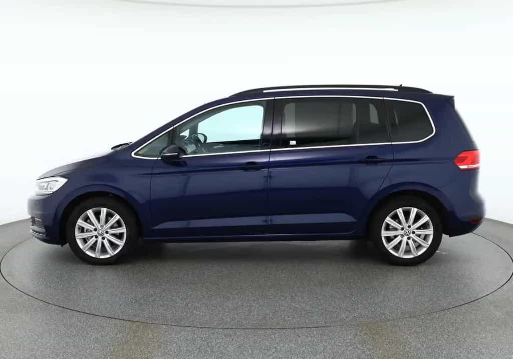 Volkswagen Touran 1.5 TSI DSG Highline LED AHK ACC 7-Sitzer 01/2019-photo-1