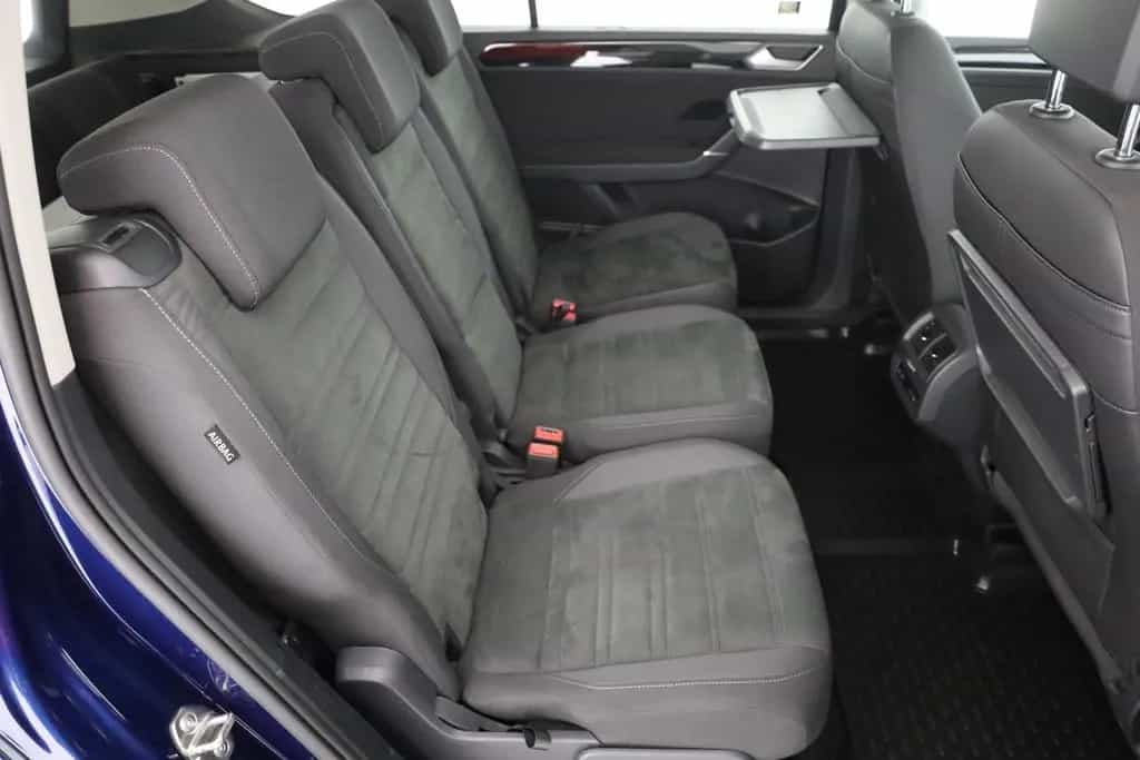 Volkswagen Touran 1.5 TSI DSG Highline LED AHK ACC 7-Sitzer 01/2019-photo-23