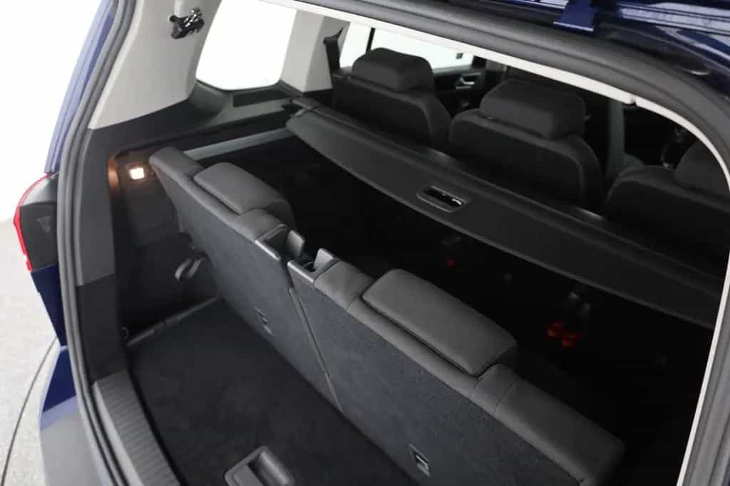 Volkswagen Touran 1.5 TSI DSG Highline LED AHK ACC 7-Sitzer 01/2019-photo-26