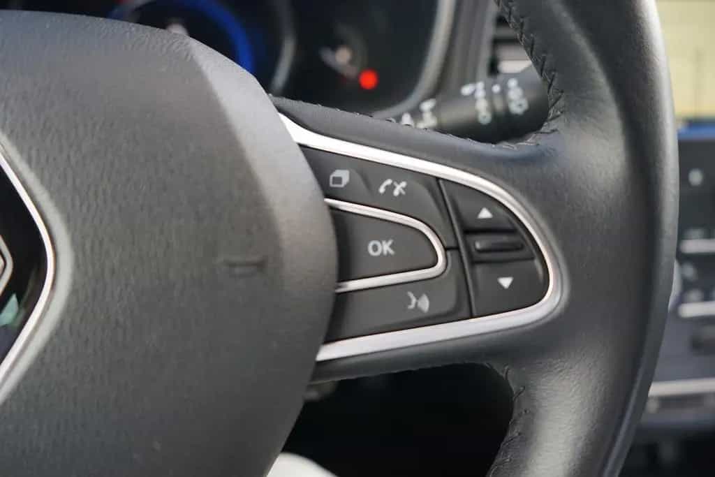 Renault Megane Grandtour 1.3 TCE Klimaaut. Navi Kamera 02/2019-photo-22