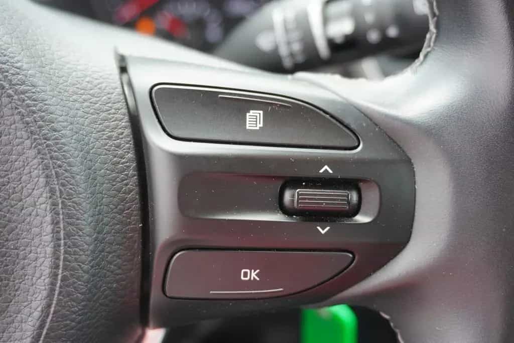 Kia Rio 1.0 T-GDI Spirit Aut. Sitzheizung Klima PDC 08/2021-photo-15