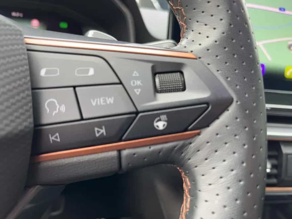 Cupra Leon VZ 2.0 TSI DSG LED+NAVI+APP+ACC+DCC+SHZ+19" 07/2023-photo-18