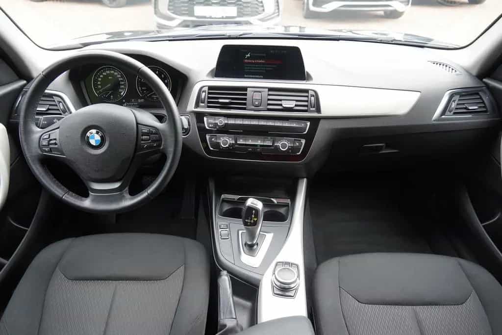 BMW 118 i Edition Sport Line Shadow LED Navi Tempomat 06/2018-photo-12
