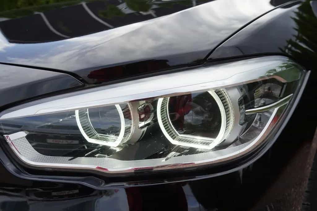 BMW 118 i Edition Sport Line Shadow LED Navi Tempomat 06/2018-photo-27
