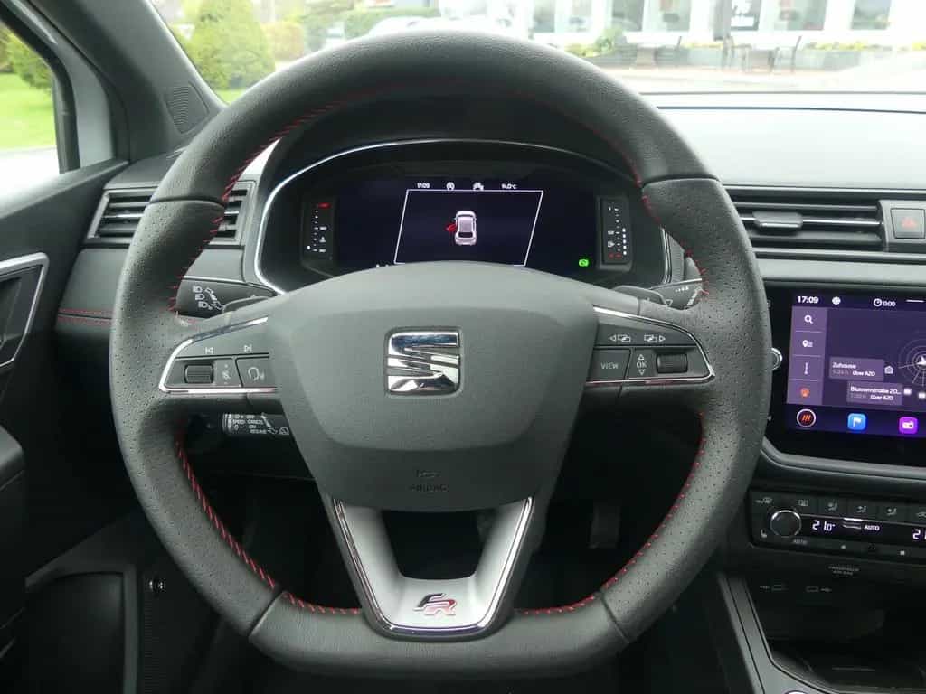 Seat Ibiza 1.0 TSI FR Black Edition ACC LED Kamera Be 10/2020-photo-22