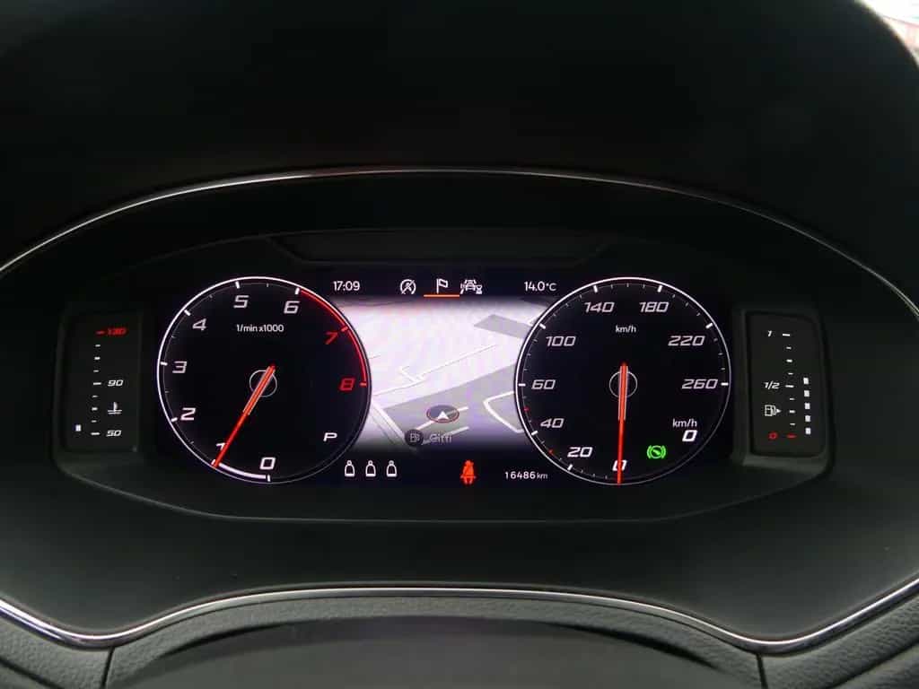 Seat Ibiza 1.0 TSI FR Black Edition ACC LED Kamera Be 10/2020-photo-29