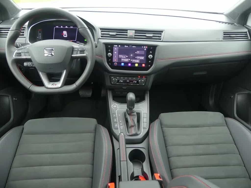 Seat Ibiza 1.0 TSI FR Black Edition ACC LED Kamera Be 10/2020-photo-8