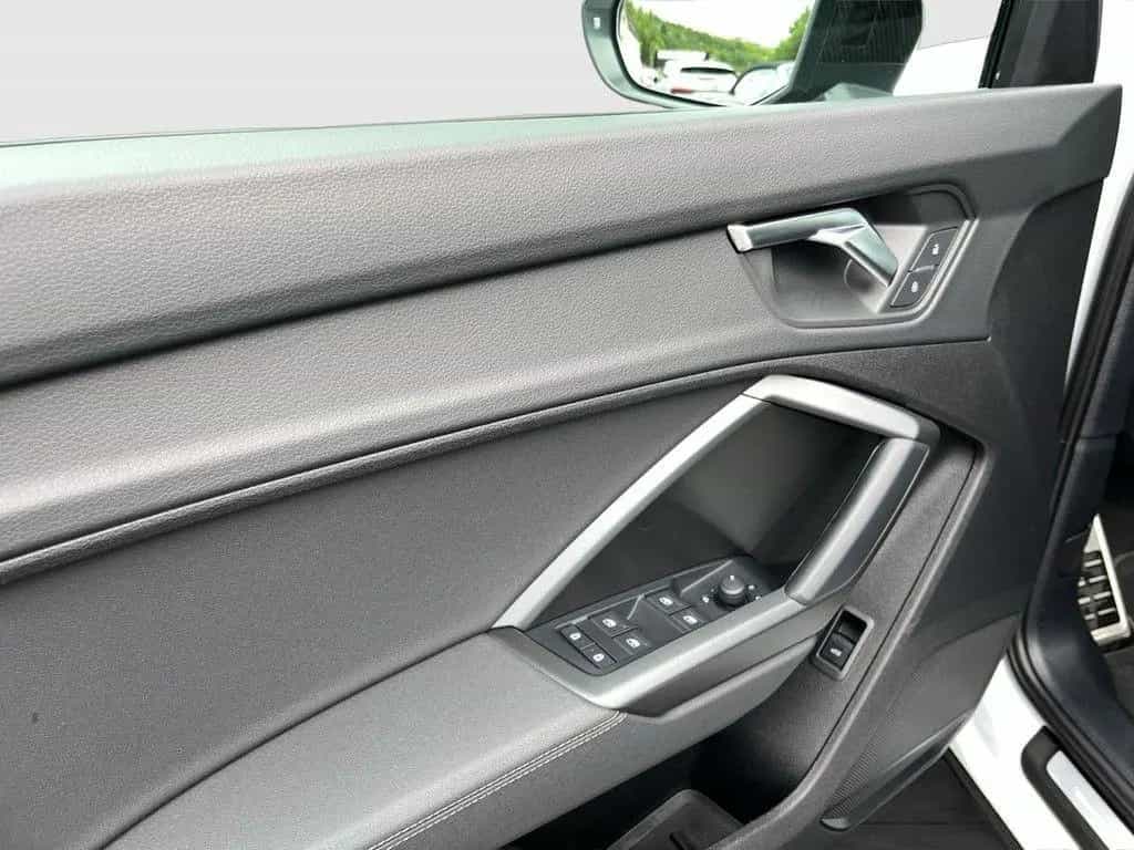 Audi Q3 40 TFSI quattro 2x S Line Pano Matrix Navi Ka 02/2022-photo-21