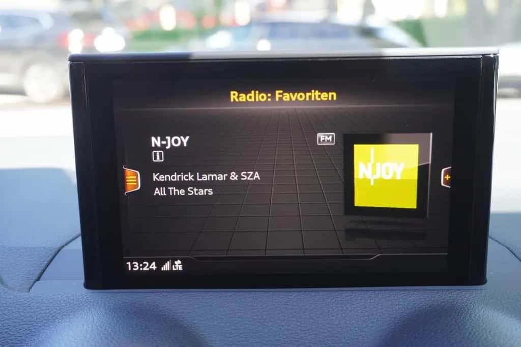 Audi Q2 35 1.5 TFSI sport LED ACC Navi SHZ 02/2019-photo-17