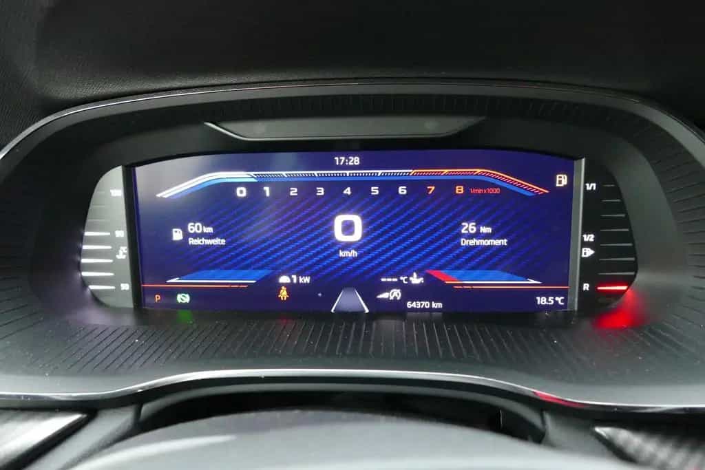 Skoda Octavia Combi 2.0 RS DSG LED Navi Head-Up Kamera 11/2021-photo-12