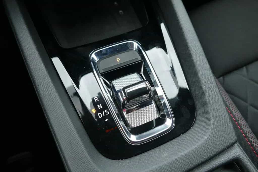 Skoda Octavia Combi 2.0 RS DSG LED Navi Head-Up Kamera 11/2021-photo-16