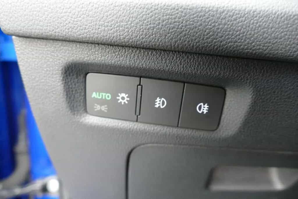 Skoda Octavia Combi 2.0 RS DSG LED Navi Head-Up Kamera 11/2021-photo-17